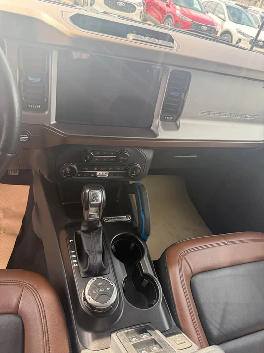 2022 Ford Bronco 6th Gen - Image 5 of 8