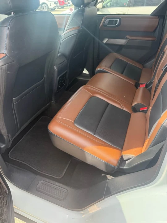 2022 Ford Bronco 6th Gen - Image 6 of 8