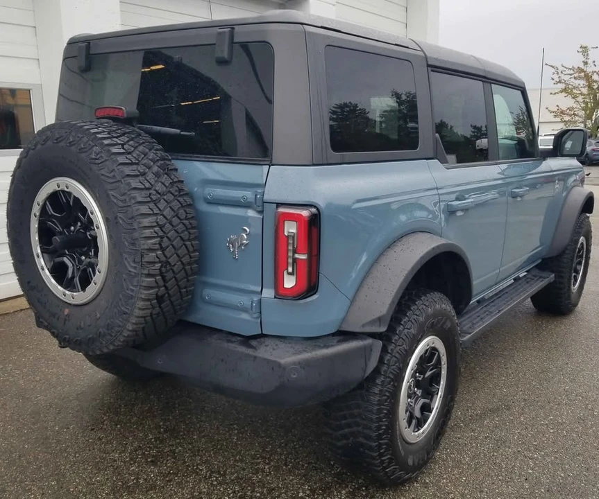 2022 Ford Bronco 6th Gen - Image 7 of 16