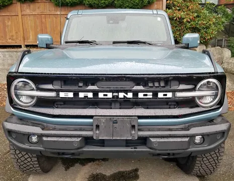 2022 Ford Bronco Outer Banks Sasquatch Pack