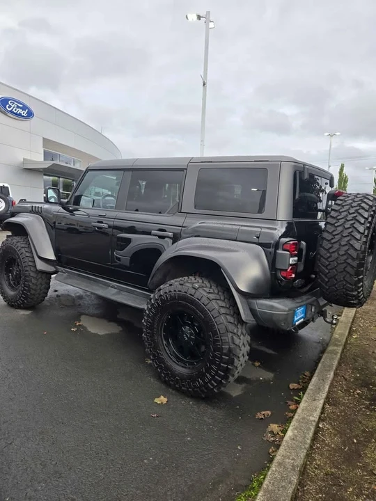 2022 Ford Bronco Raptor 6th Gen - Image 2 of 7