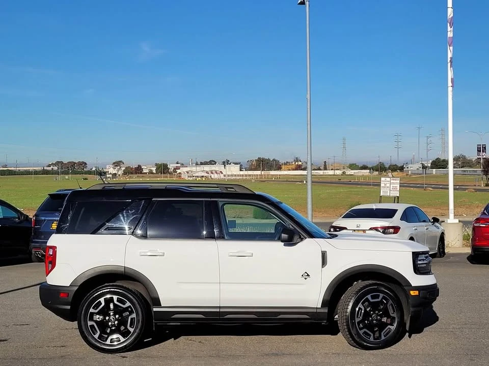 2022 Ford Bronco Sport - Image 3 of 14