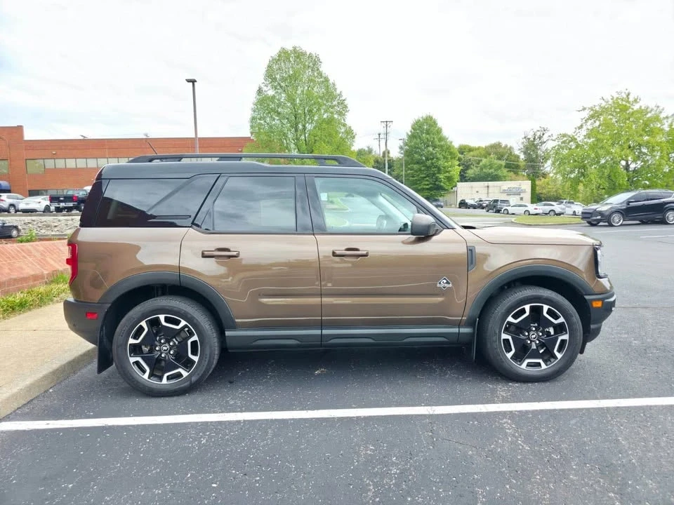 2022 Ford Bronco Sport - Image 5 of 15