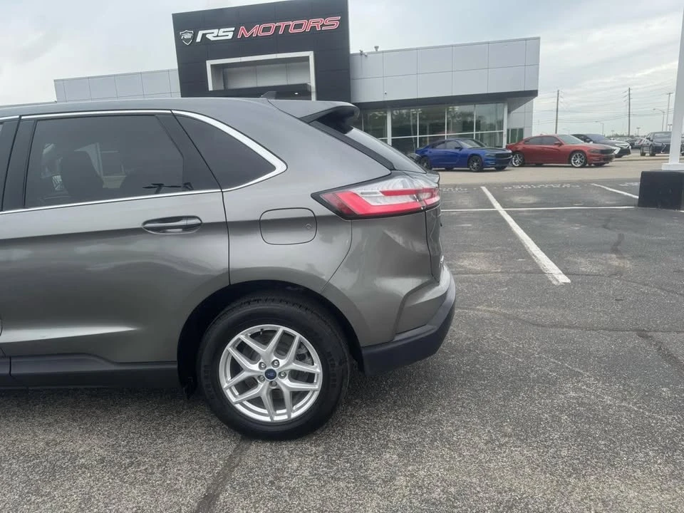 2022 Ford Edge - Image 13 of 20