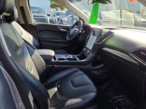 2022 Ford Edge - Image 11 of 13