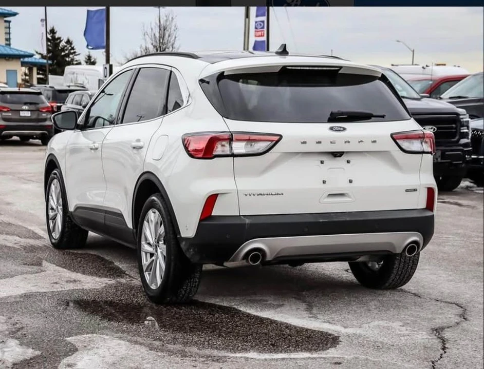 2022 Ford Escape - Image 4 of 15
