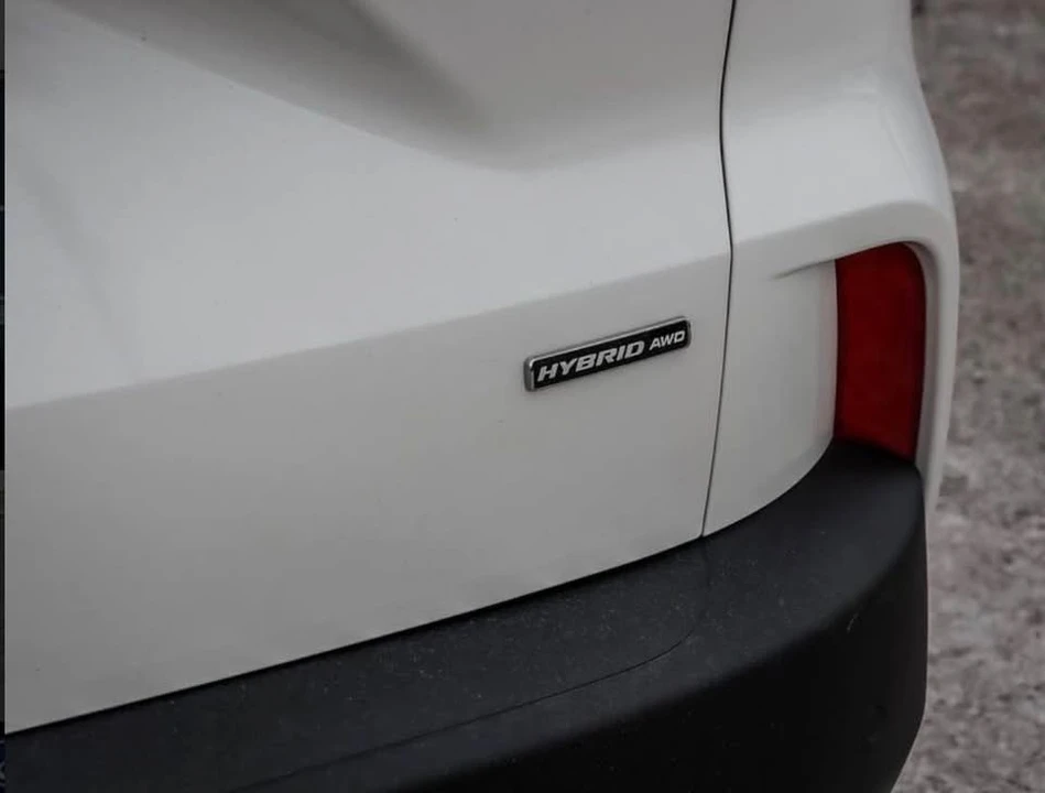 2022 Ford Escape - Image 13 of 15