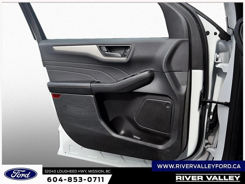 2022 Ford Escape - Image 9 of 14