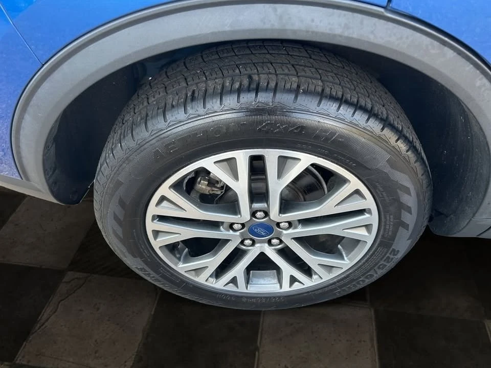 2022 Ford Escape - Image 15 of 20