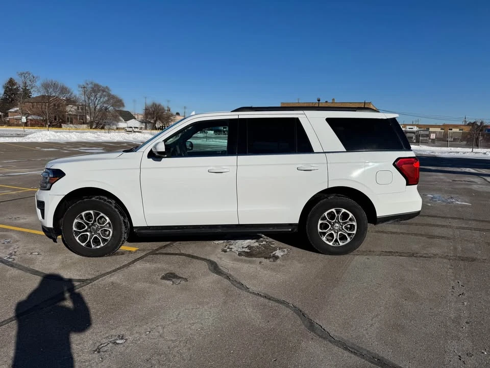 2022 Ford Expedition 4th Gen - Image 3 of 18