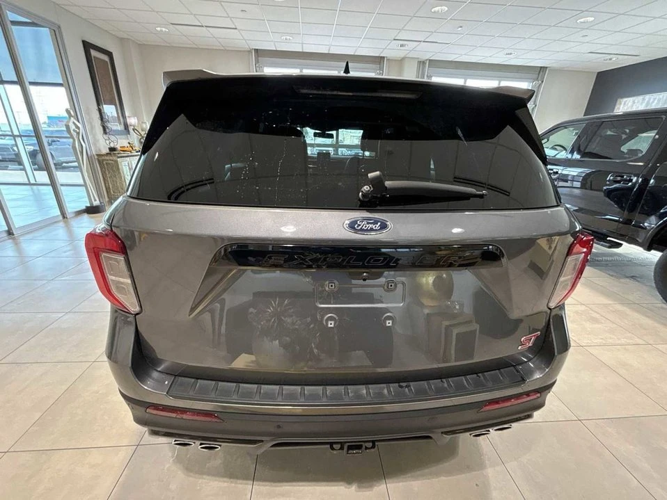2022 Ford Explorer 6th Gen - Image 4 of 10