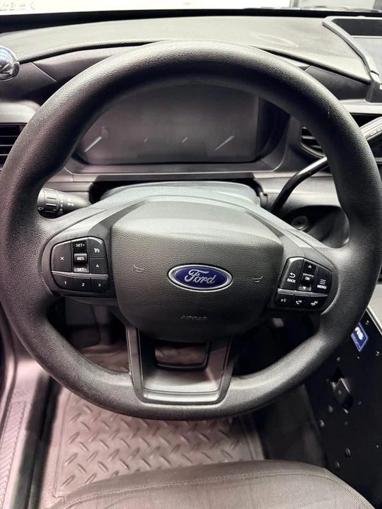 2022 Ford Explorer 6th Gen - Image 17 of 20