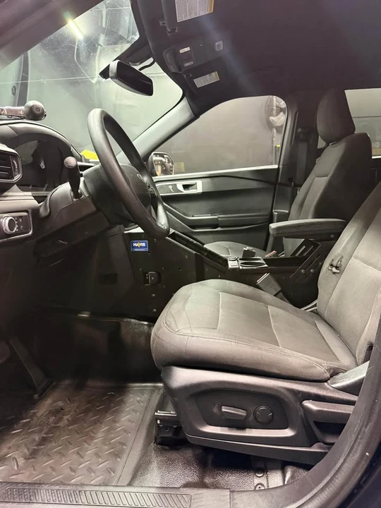 2022 Ford Explorer 6th Gen - Image 14 of 20