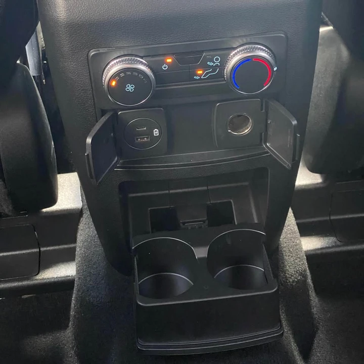 2022 Ford Explorer 6th Gen - Image 13 of 19