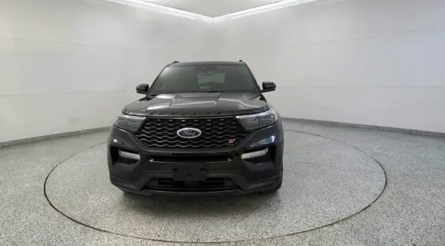 2022 Ford Explorer 6th Gen - Image 2 of 4