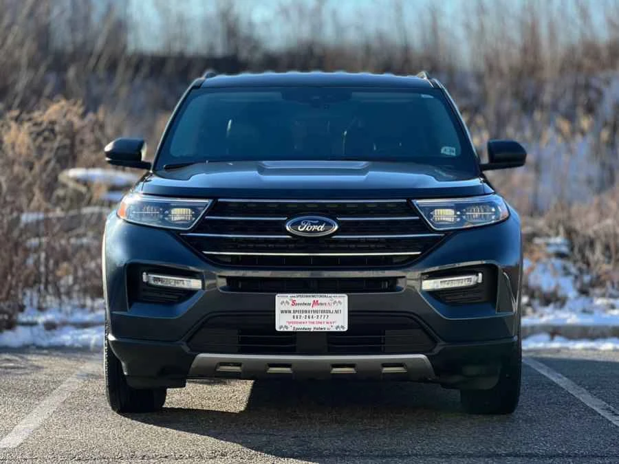 2022 Ford Explorer 6th Gen - Image 2 of 20