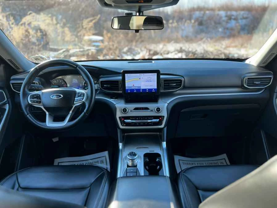 2022 Ford Explorer 6th Gen - Image 9 of 20