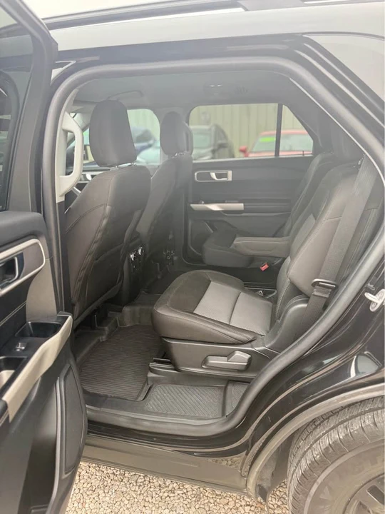 2022 Ford Explorer 6th Gen - Image 11 of 15