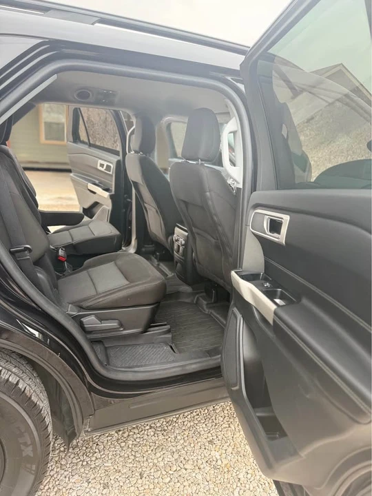 2022 Ford Explorer 6th Gen - Image 12 of 15