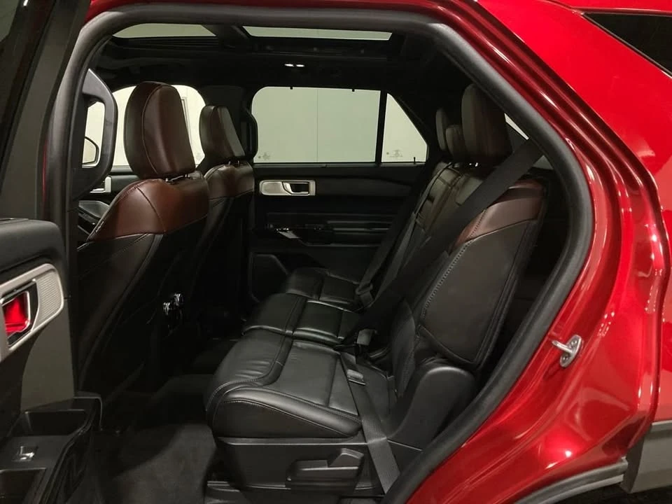 2022 Ford Explorer 6th Gen - Image 11 of 20