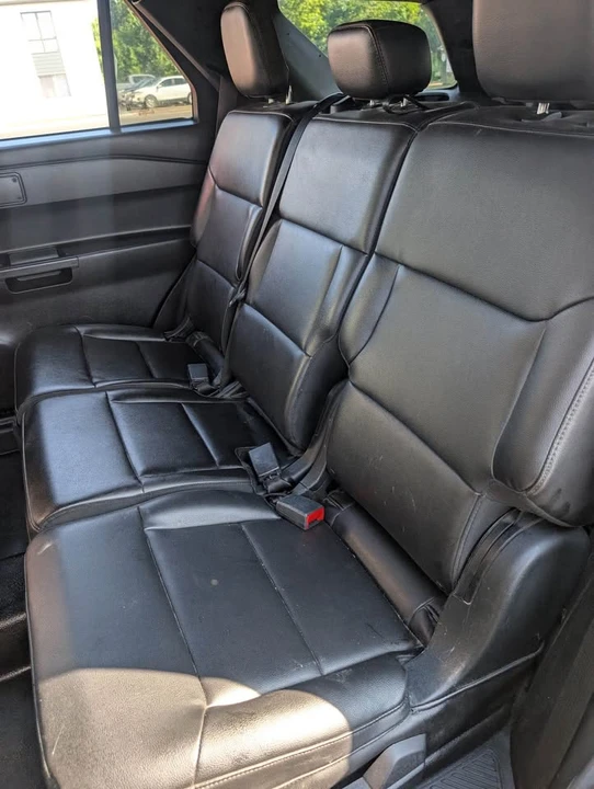 2022 Ford Explorer 6th Gen - Image 11 of 12