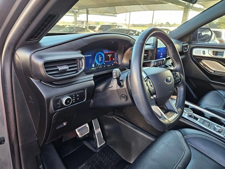 2022 Ford Explorer 6th Gen - Image 6 of 7