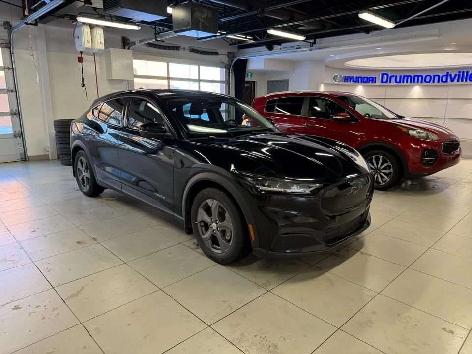 2022 Ford Mustang Mach-E - Image 4 of 9