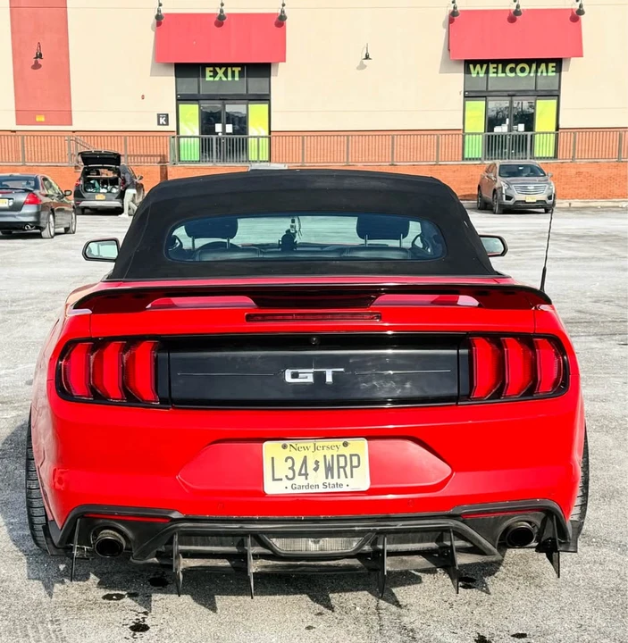 2022 Ford S550 Mustang - Image 2 of 13