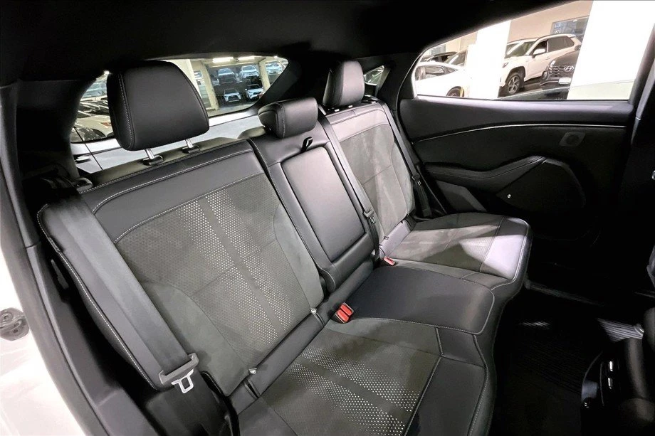 2022 Ford Mustang Mach-E - Image 6 of 7