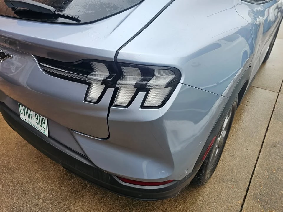 2022 Ford Mustang Mach-E - Image 7 of 17