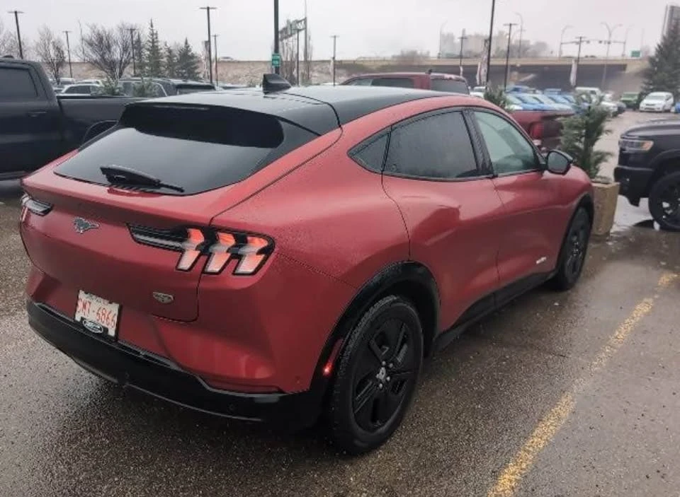 2022 Ford Mustang Mach-E - Image 4 of 7