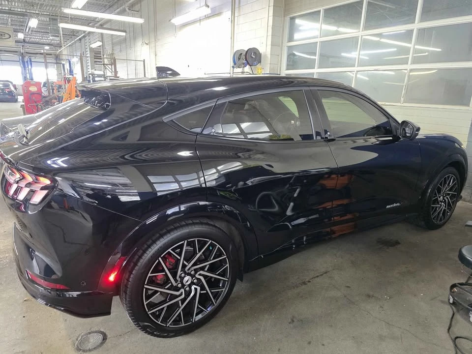 2022 Ford Mustang Mach-E - Image 2 of 5
