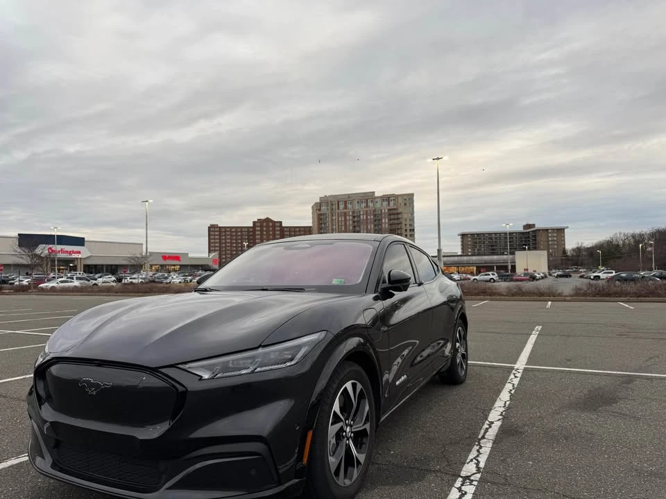 2022 Ford Mustang Mach-E - Image 3 of 19