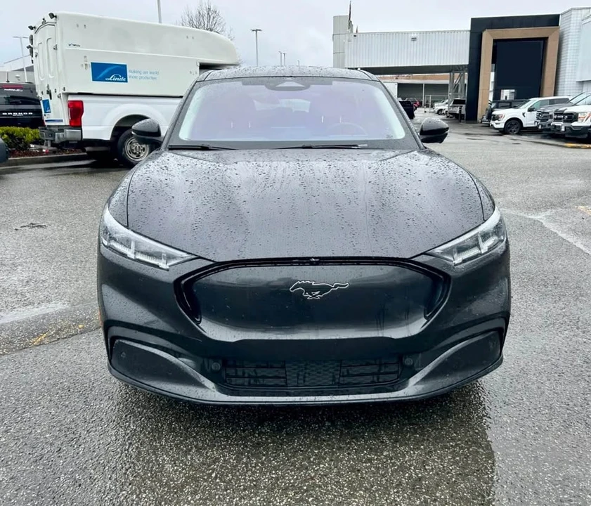 2022 Ford Mustang Mach-E - Image 5 of 9