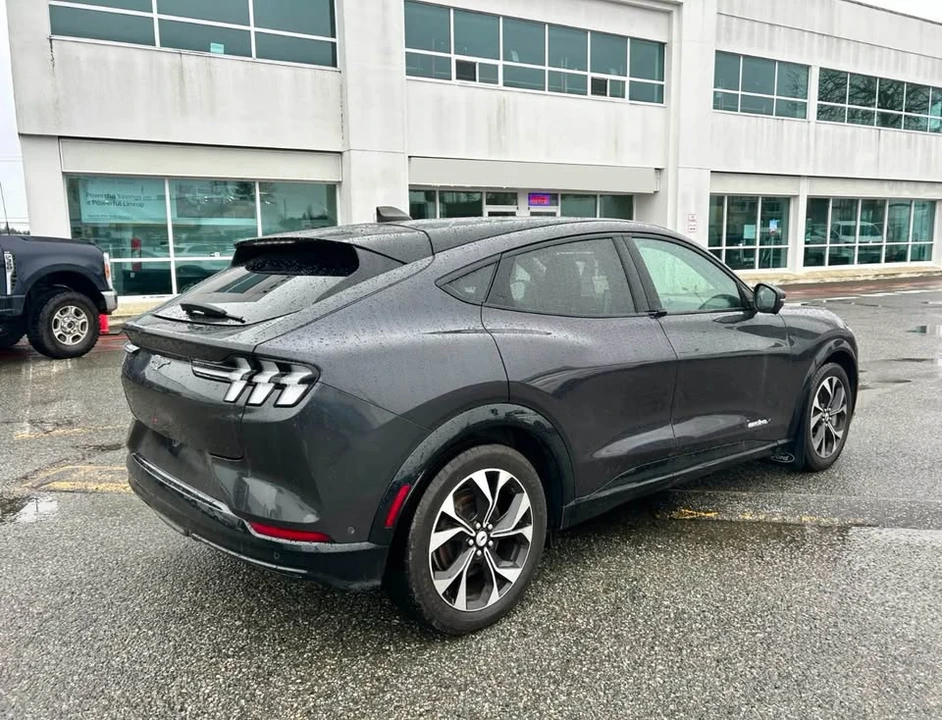 2022 Ford Mustang Mach-E - Image 2 of 9