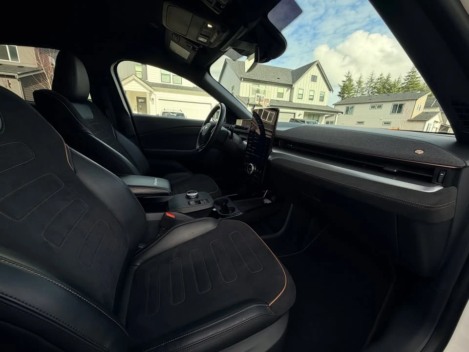 2022 Ford Mustang Mach-E - Image 18 of 20