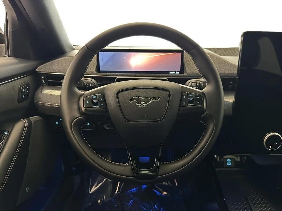 2022 Ford Mustang Mach-E - Image 18 of 20