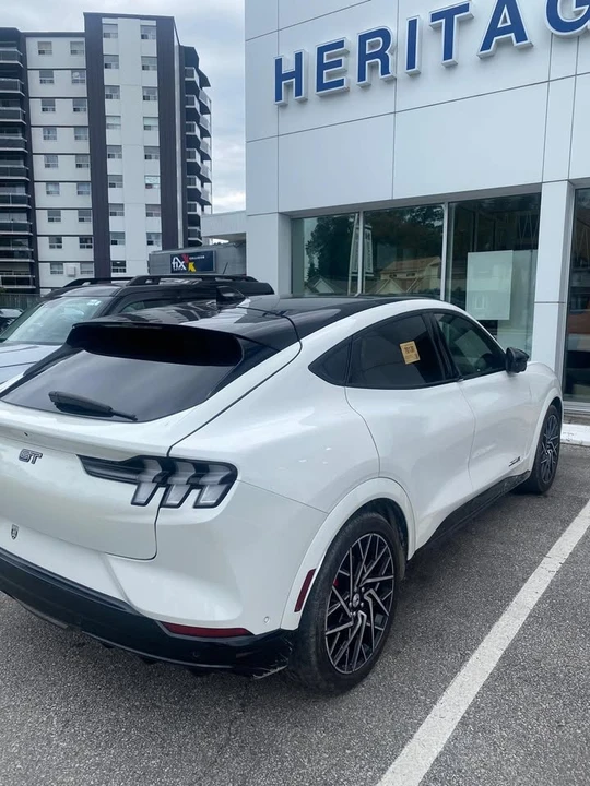2022 Ford Mustang Mach-E - Image 4 of 19