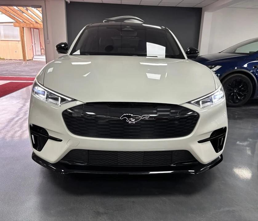 2022 Ford Mustang Mach-E - Image 9 of 20