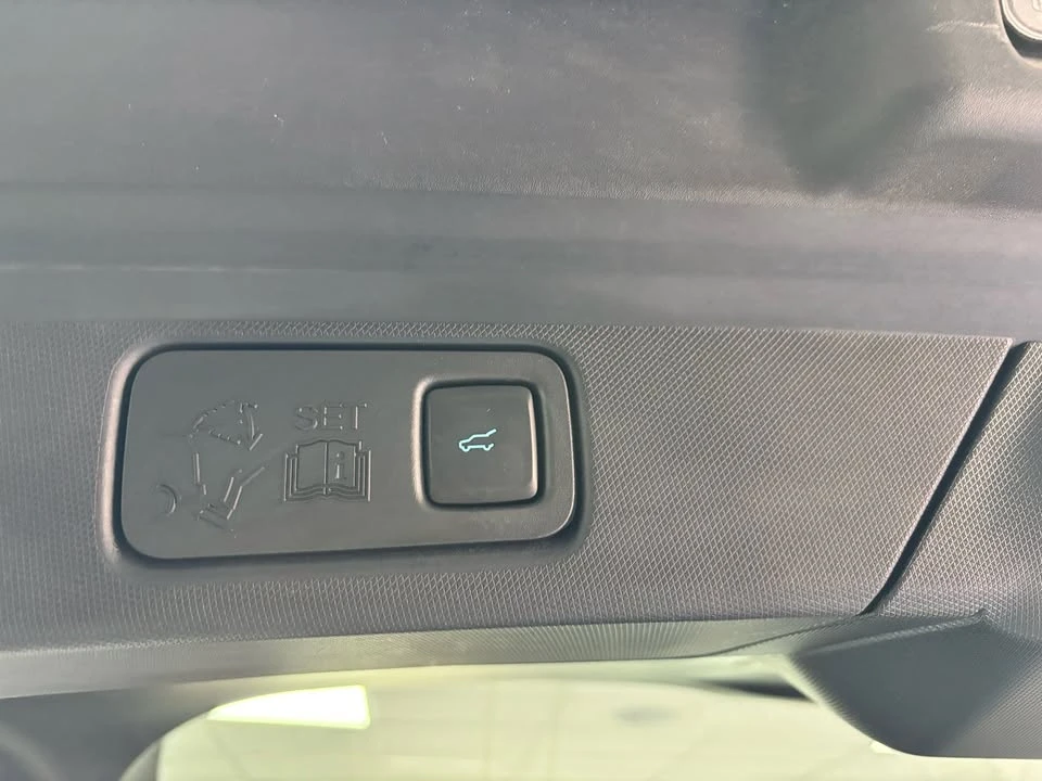 2022 Ford Mustang Mach-E - Image 20 of 20