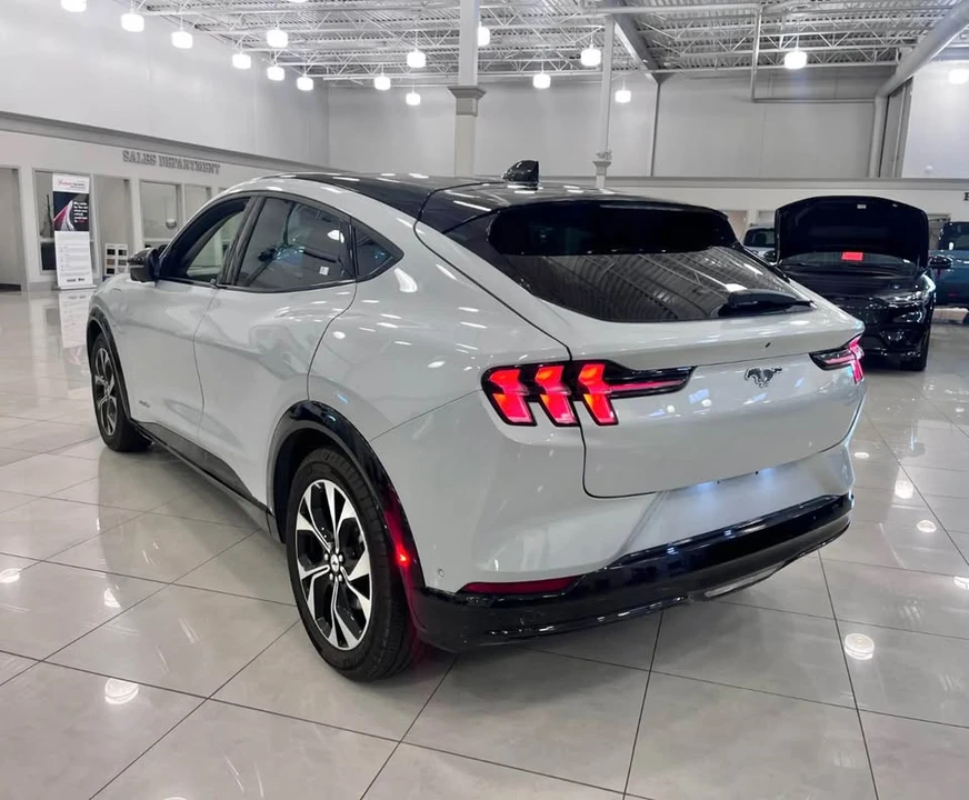 2022 Ford Mustang Mach-E - Image 9 of 11