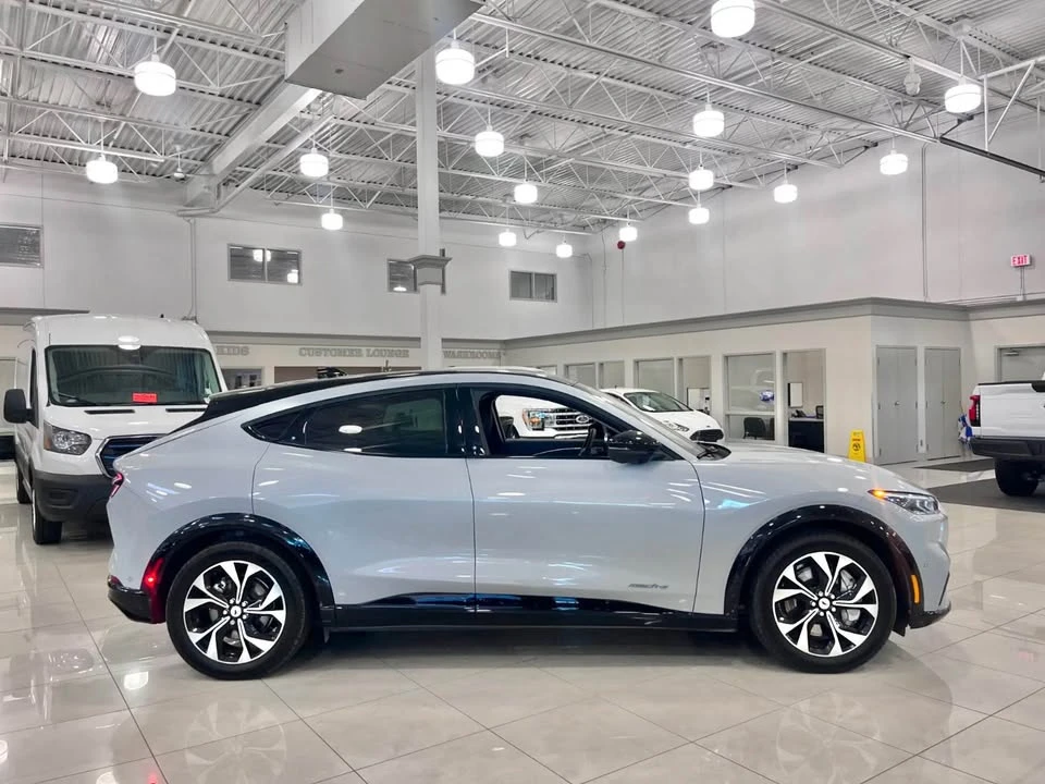 2022 Ford Mustang Mach-E - Image 3 of 11