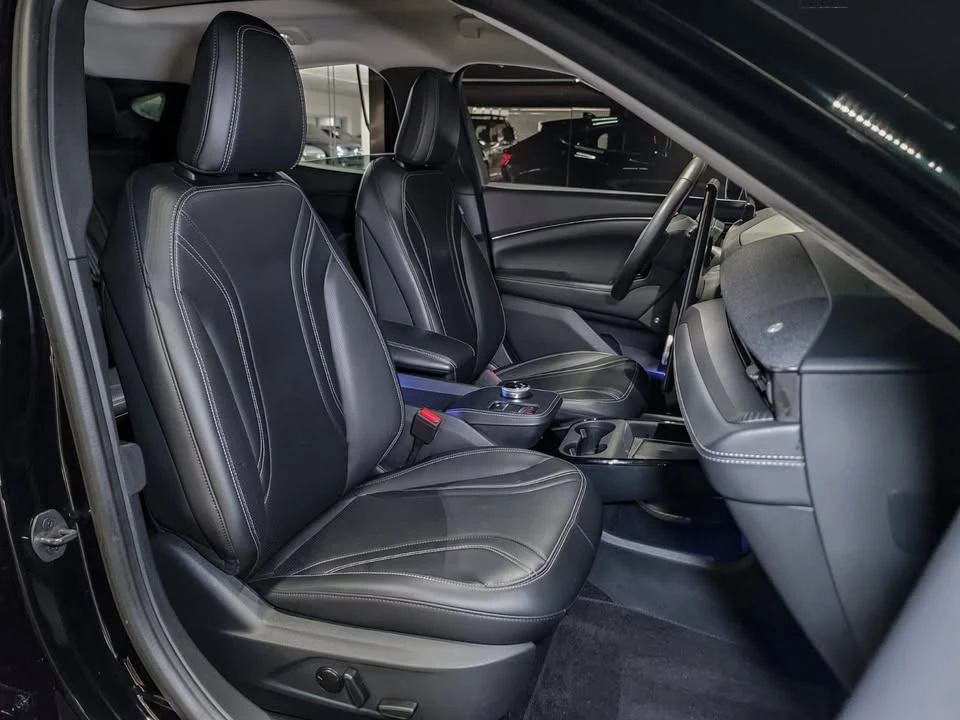 2022 Ford Mustang Mach-E - Image 19 of 20