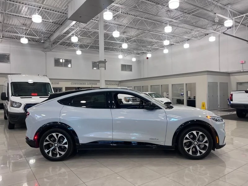 2022 Ford Mustang Mach-E - Image 4 of 18