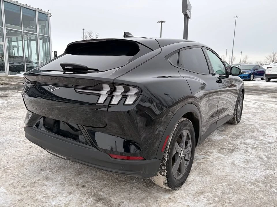 2022 Ford Mustang Mach-E - Image 11 of 20