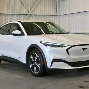 2022 Ford Mustang Mach-E Select AWD