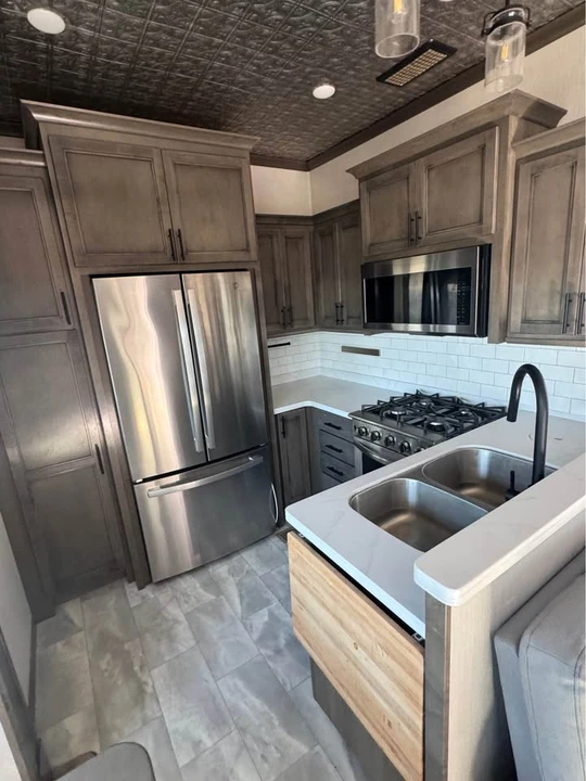 2022 Forest River - Image 7 of 20