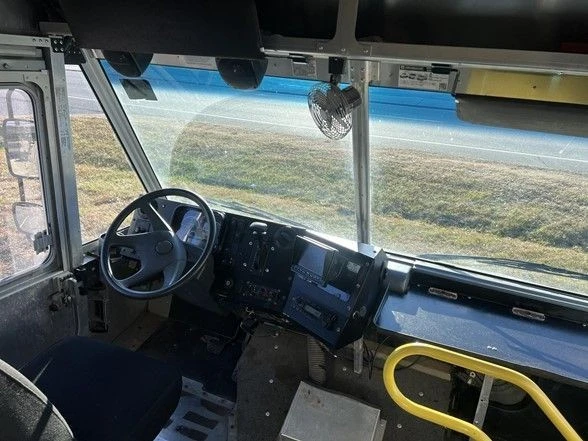 2022 Freightliner - Image 16 of 21