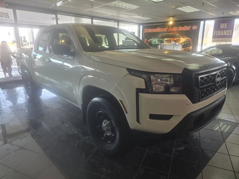 2022 Nissan Frontier 3rd Gen - Image 3 of 4