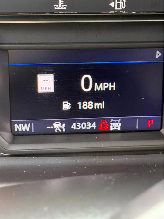 2022 GMC Sierra 5th Gen - Image 6 of 10